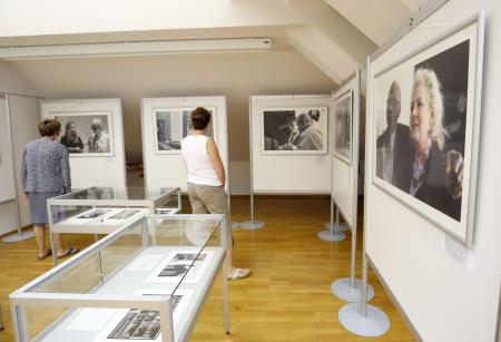 RAZSTAVA FOTOGRAFIJ JANEZA BOGATAJA 11 FOTO LJUBO VUKELIČ